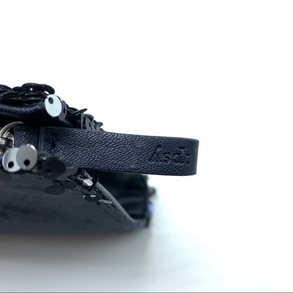 Blue Sequin Ipsy Make Up Bag - Picture 3 of 4